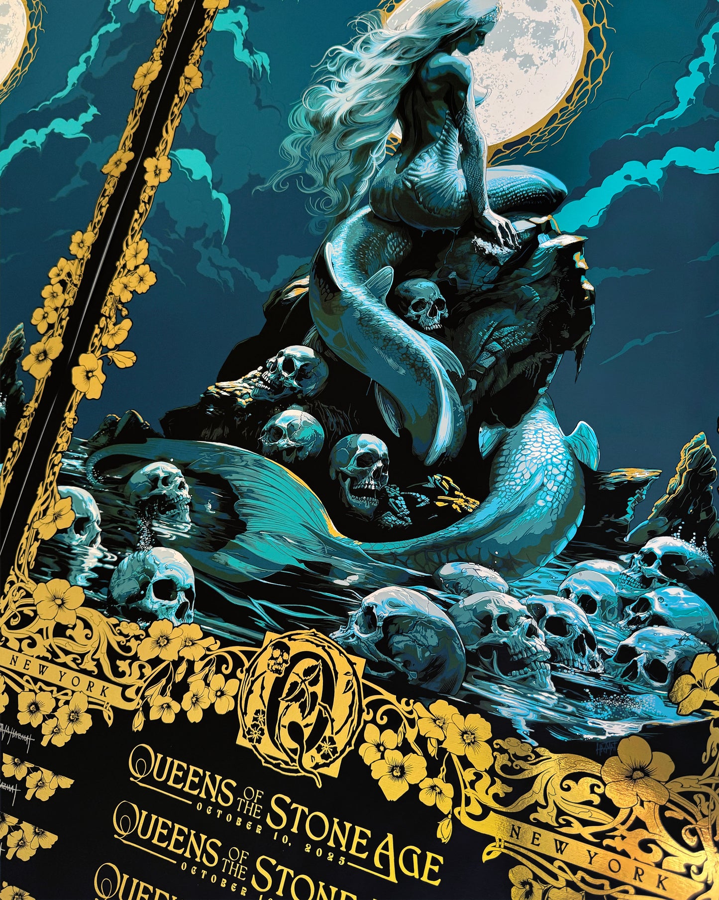 Queens of the Stone Age  “Forget Me Not ”  New York, NY